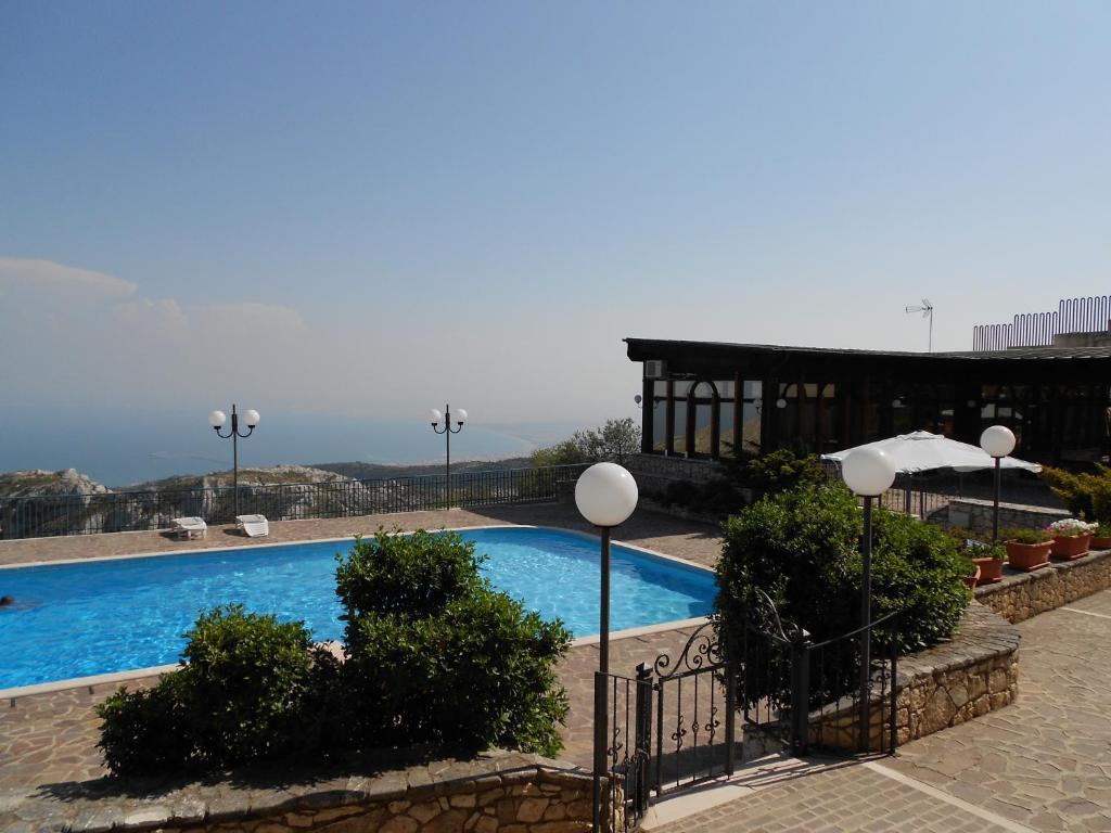 Hotel Santangelo モンテ・サンタンジェロ エクステリア 写真