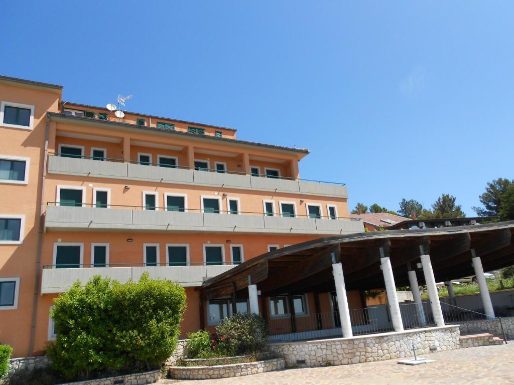 Hotel Santangelo モンテ・サンタンジェロ エクステリア 写真
