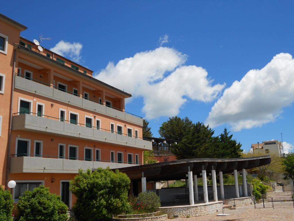 Hotel Santangelo モンテ・サンタンジェロ エクステリア 写真